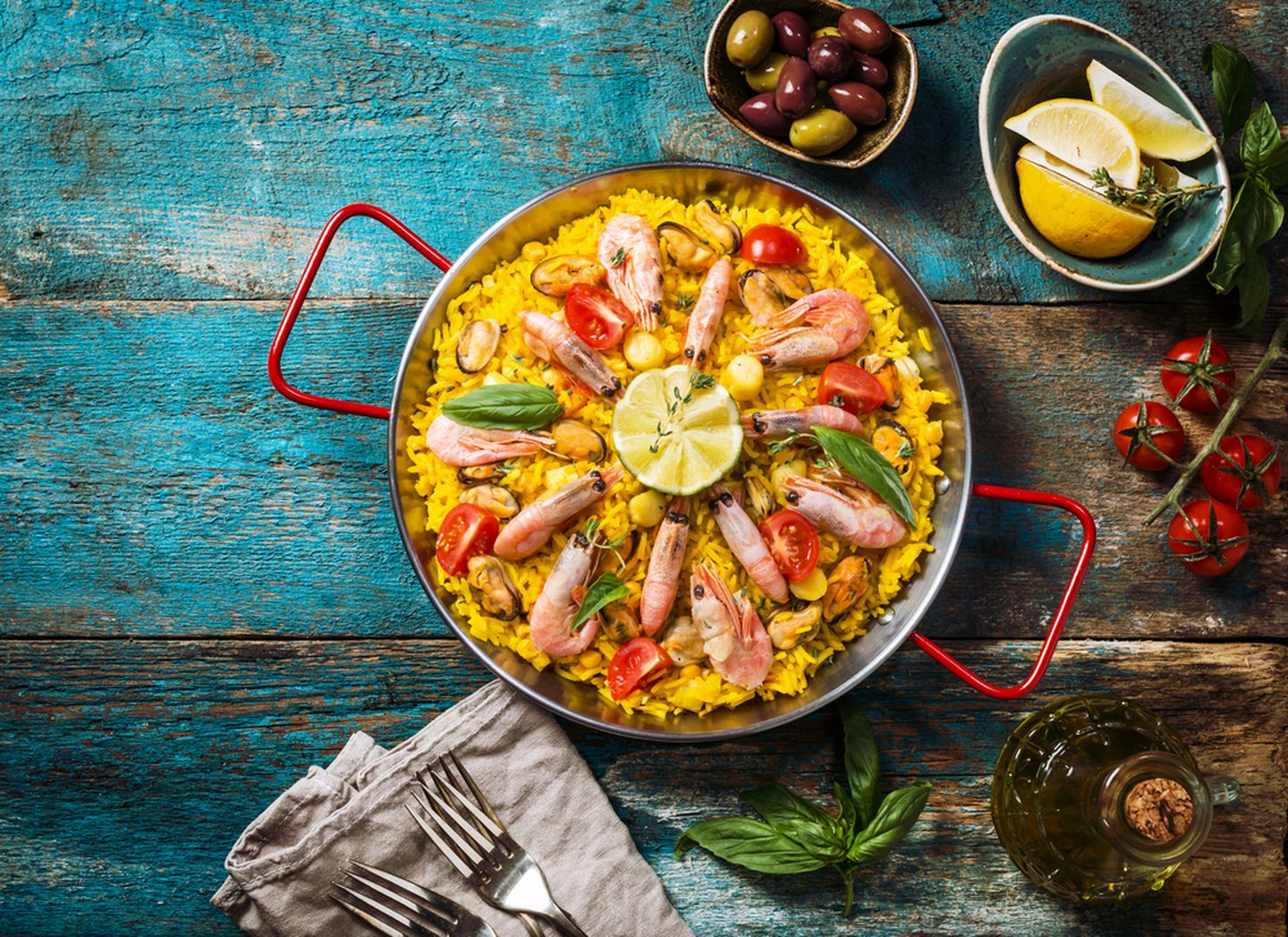 Tapas Spaniens Nationalgericht: Der Paella auf der Spur