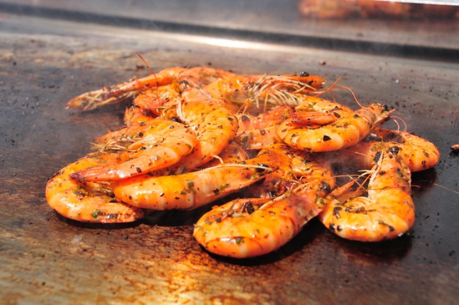 Crevettes à la plancha © Pictures News - Fotolia.com